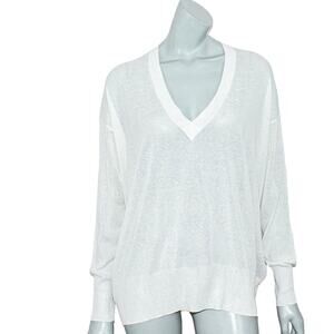 C.T. Plage Women's Vneck Lightweight Pullover Sweater top  White sz 40